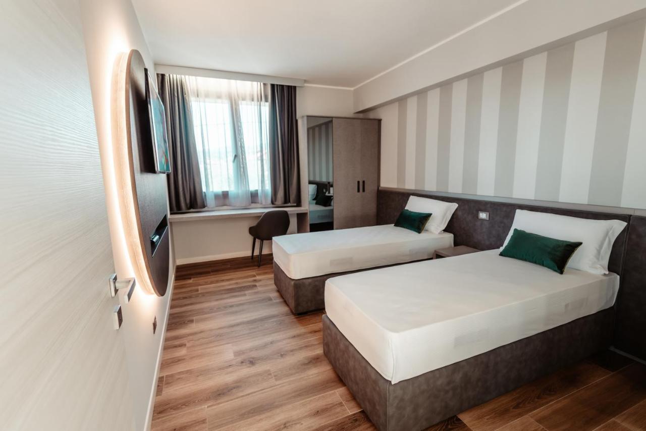 Prada' Home Eco Suites Bardolino Exterior photo