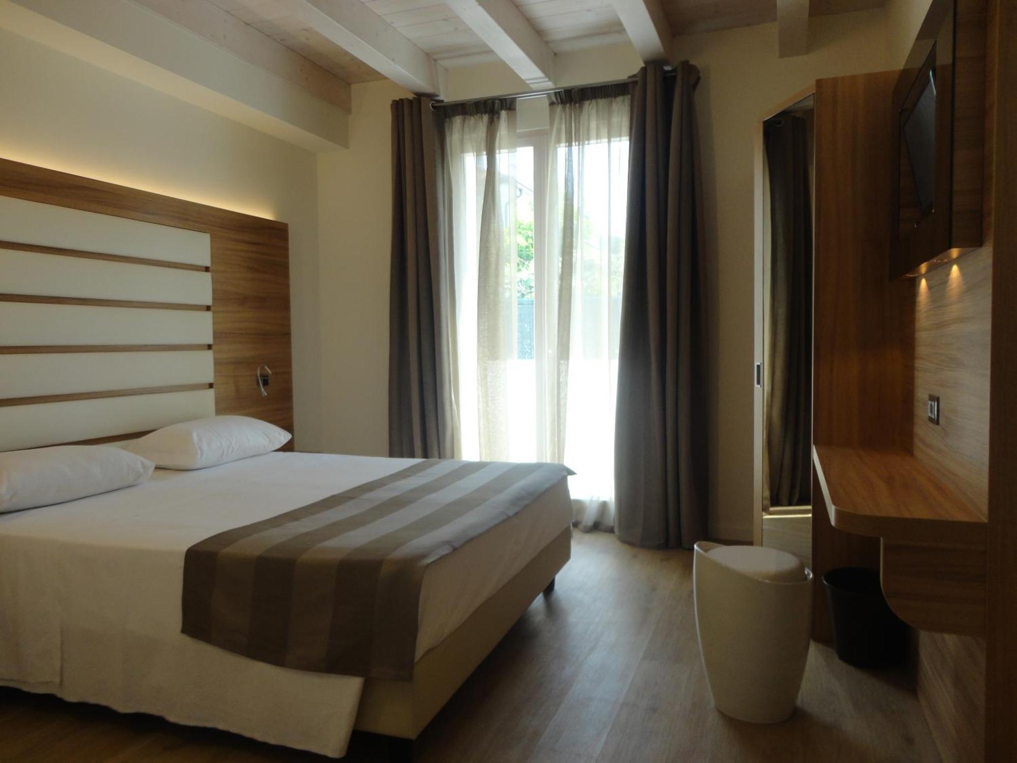 Prada' Home Eco Suites Bardolino Exterior photo