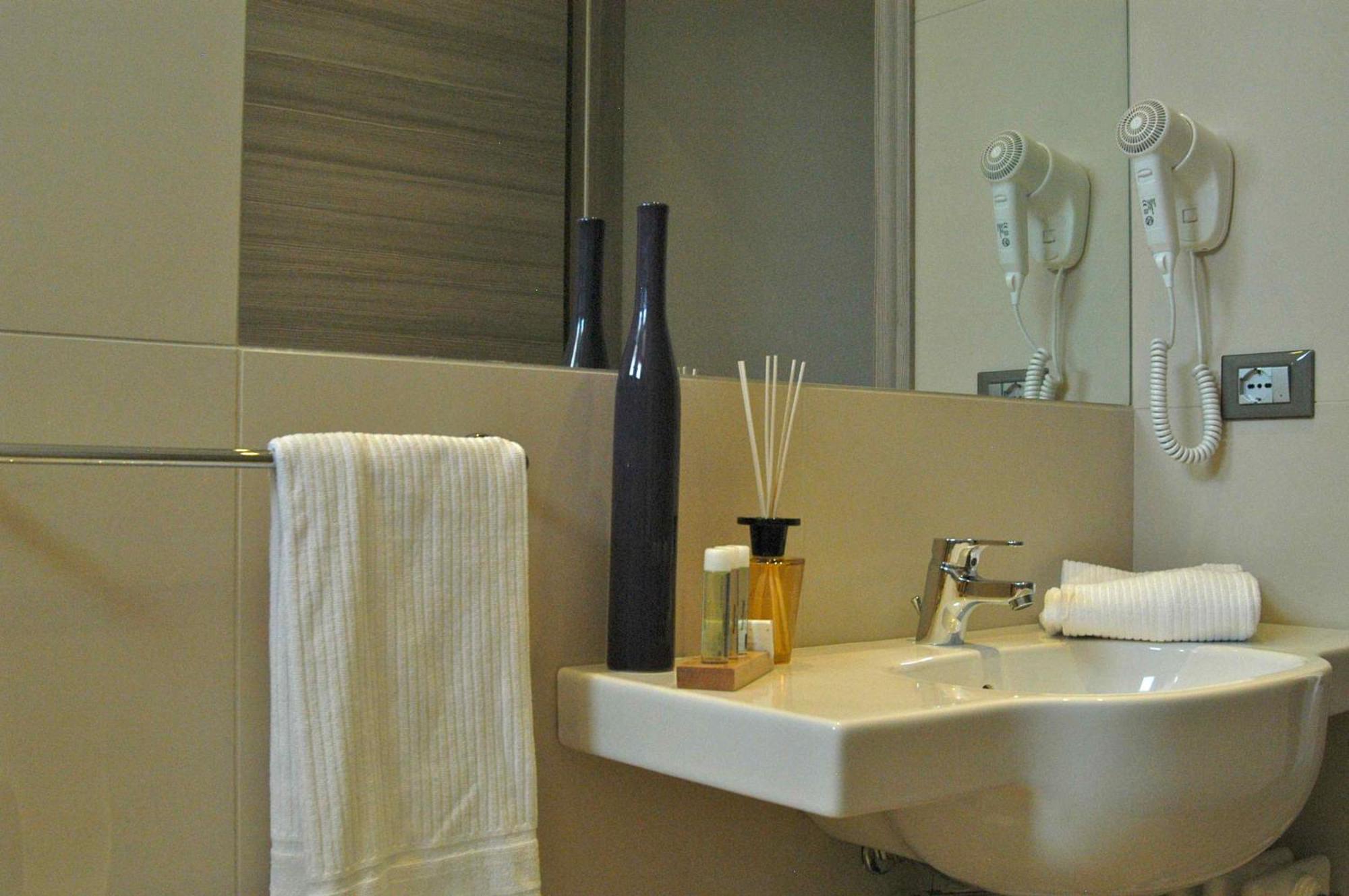 Prada' Home Eco Suites Bardolino Exterior photo